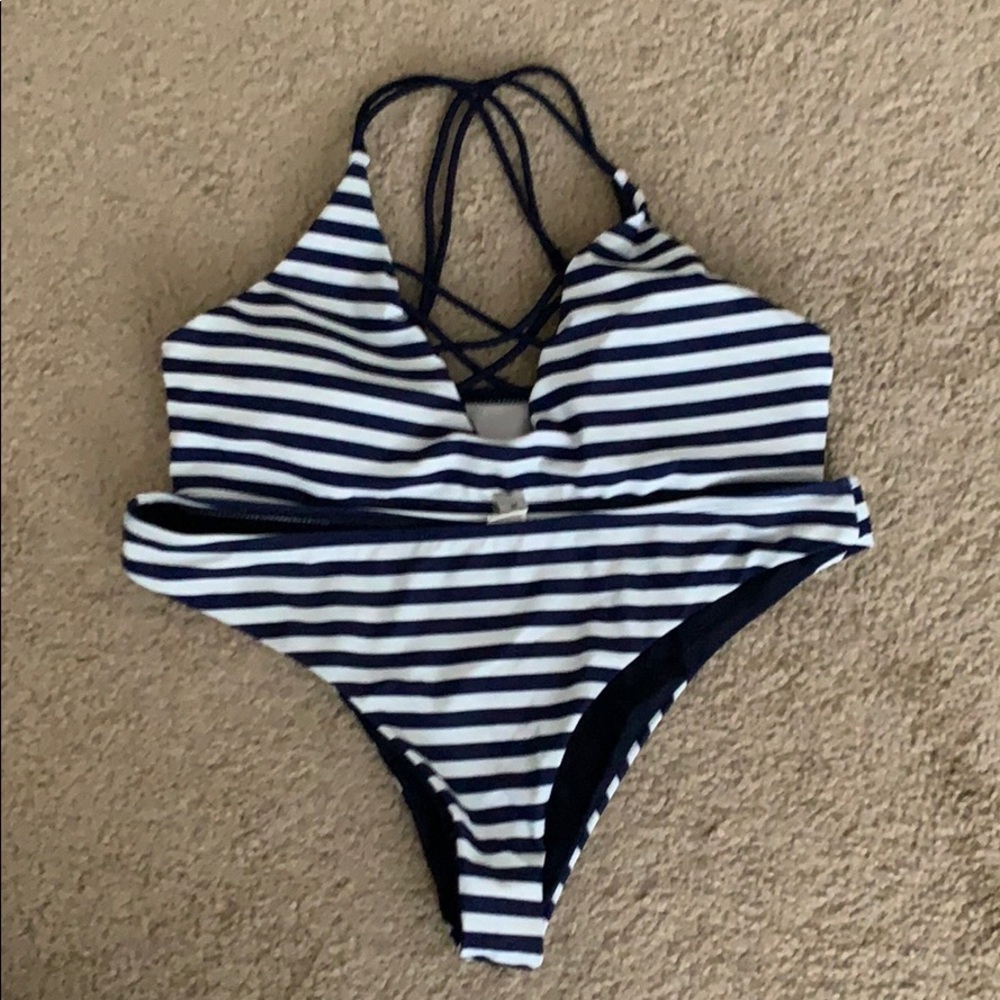 WORN ONCE navy/white striped bikini set